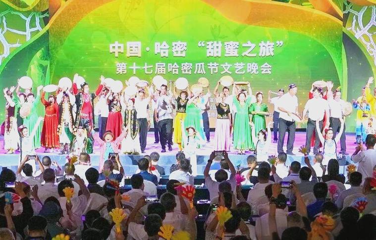 新疆文化润疆工程:非遗传承与文艺创作的交响